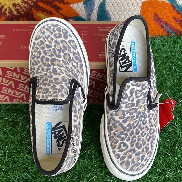 Vans Slip On Sf Cheetah White Cap Gray/Black Surf WMNS sneakers - Picture 13 of 16